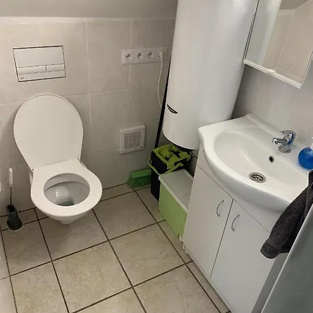Klidne A Vyjimecne Ubytovani Nad Sklepem - Pritluky Garance Na Pocasi!!! Exterior photo
